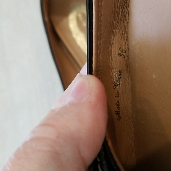 EUC Elie Tahari Black Patent Ballet Flats Size 6 - Picture 8 of 9